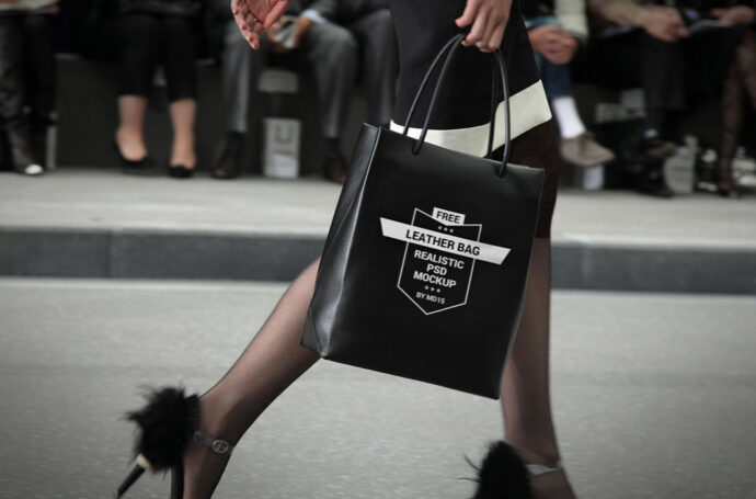 Black Shopping Bag Mockup Featuring a Woman