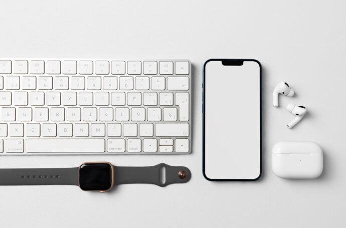 Generate Mockups for iPhone 13 and Apple Watch with this Tool